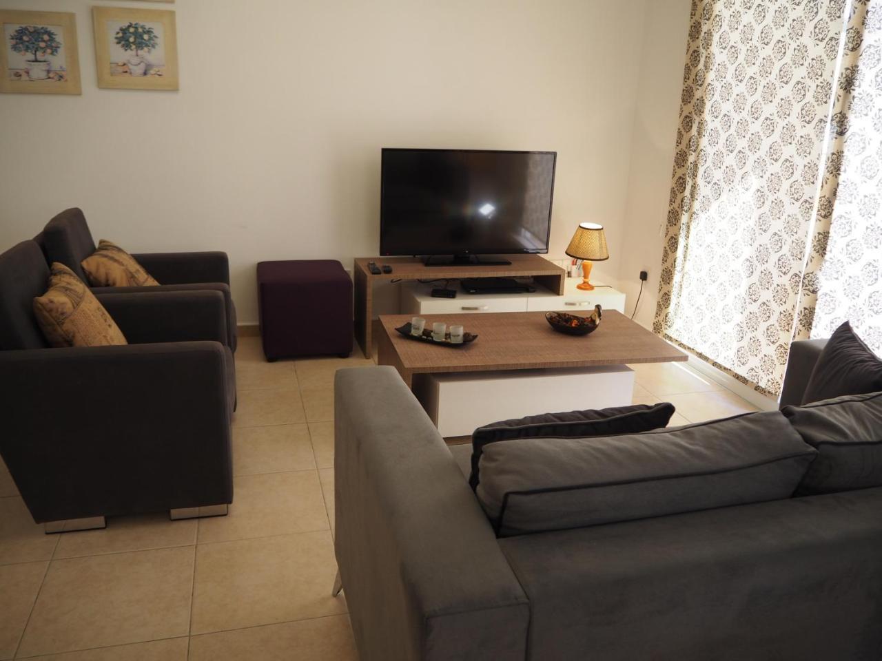 Sirena Sunrise Prestige Apartments Пафос Экстерьер фото