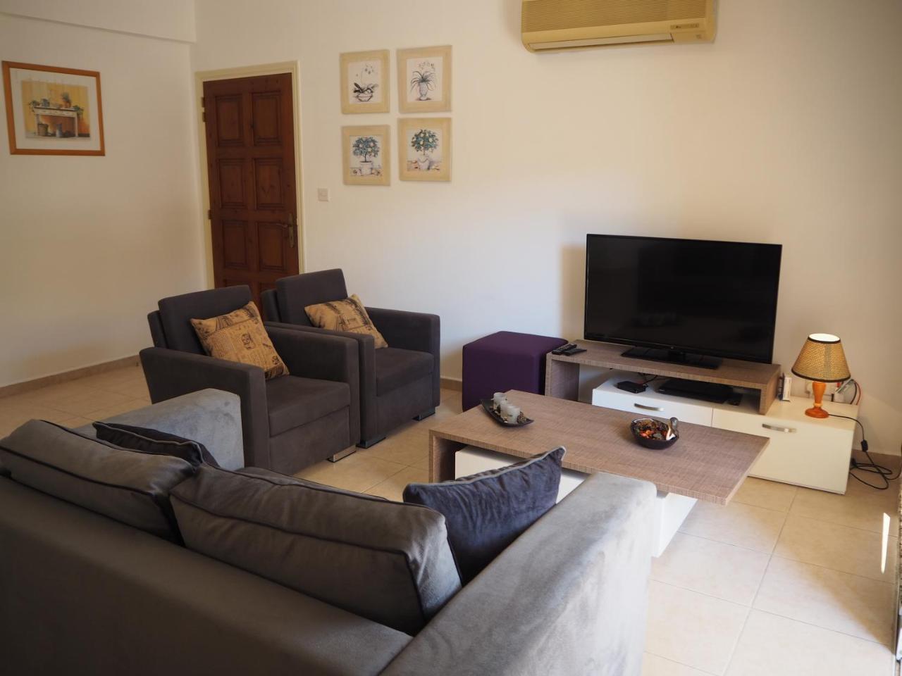 Sirena Sunrise Prestige Apartments Пафос Экстерьер фото